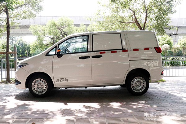 2018款 帅客 阳光49.57kWh（ZN5030XXYV1YBEV）