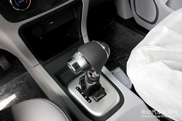 2018款 帅客 阳光49.57kWh（ZN5030XXYV1YBEV）