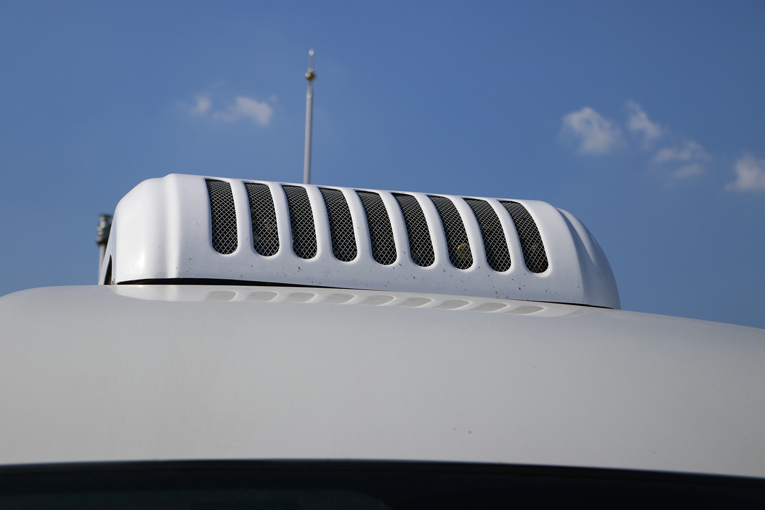 2024款 风景智蓝G7 冷藏车 宁德时代53.58kWh(BJ5049XLCEV2)
