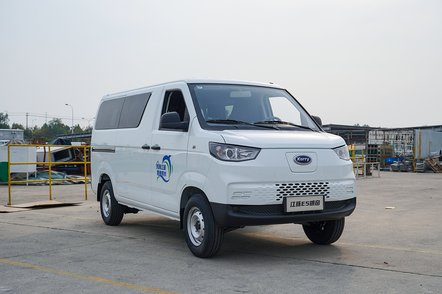 2024款 江豚E5 明窗 瑞露科技36.8kWh（SQR6450BEVK13）-明窗面包车图片