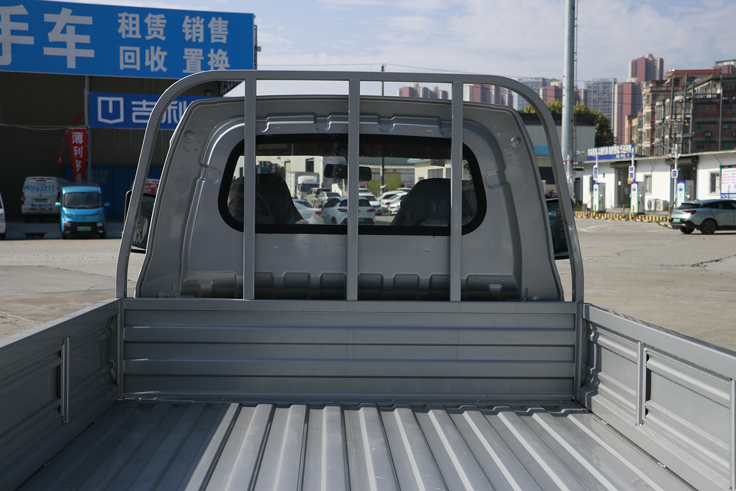 2024款 长安跨越新豹T3 PLUS 栏板 中创新航（	CKS1031T3MD6B2BEV）