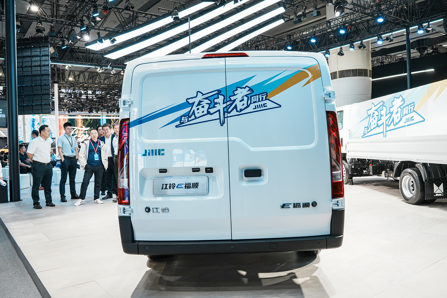 2024款 江铃E福顺 短轴 宁德时代41.86kWh（JX5031XXYTEBEV）-大面图片
