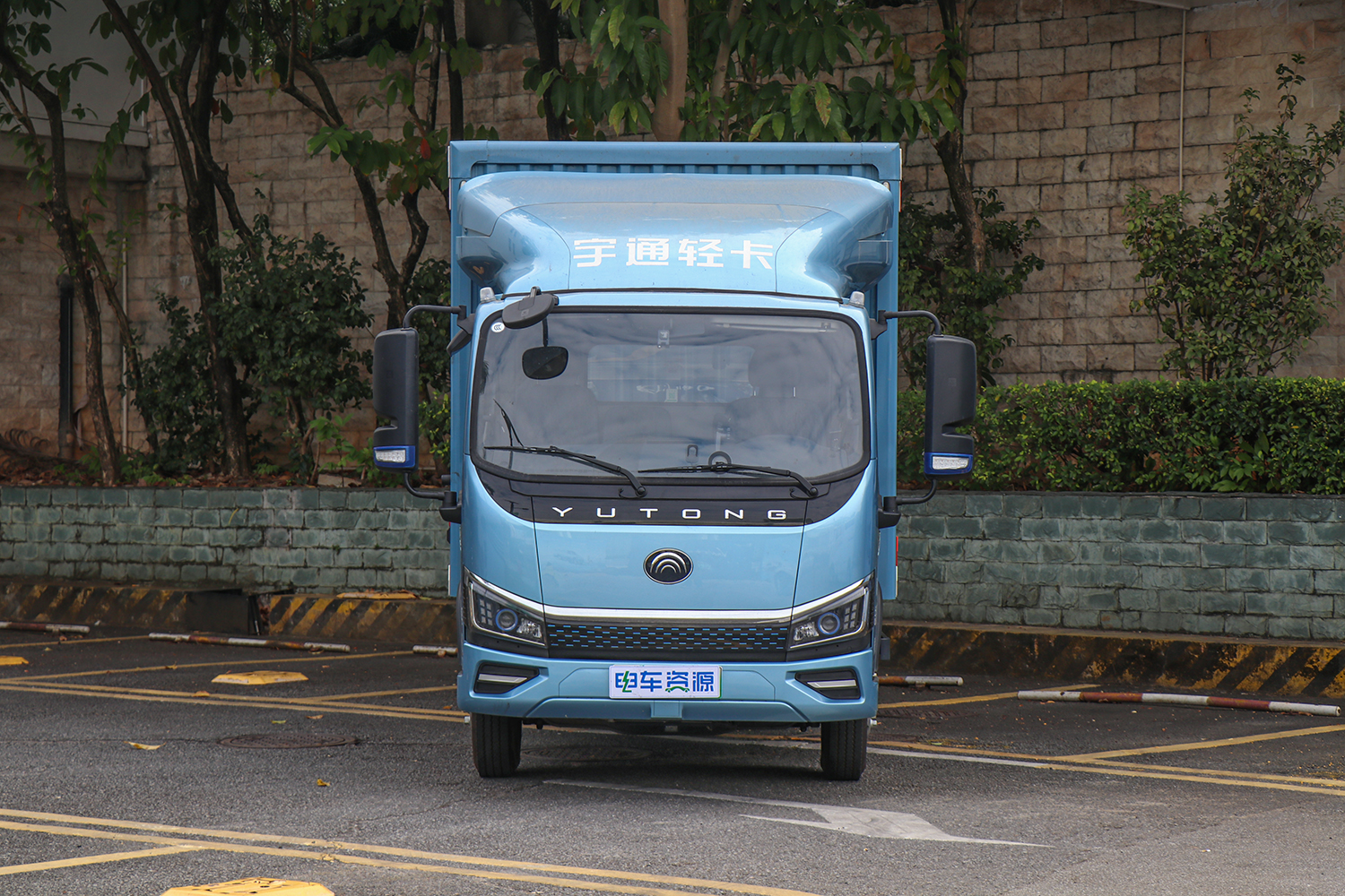 2023款 宇通新能源轻卡T系列 厢式 深澜动力83.72kWh（ZKH5045XXYBEV2）-轻卡图片