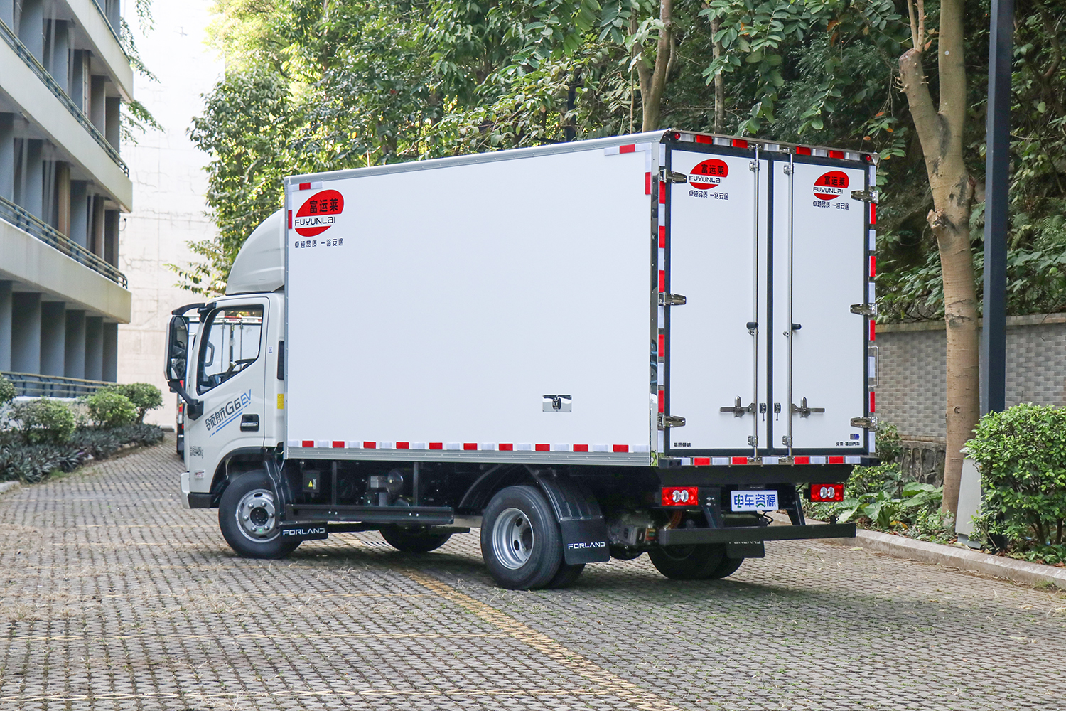2025款 领航G5 冷藏车 宁德时代100.46kWh（BJ5045XLCEVZ6）-纯电动冷藏车图片