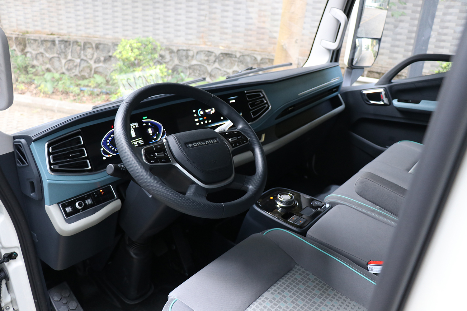 2025款 领航G5 冷藏车 宁德时代100.46kWh（BJ5045XLCEVZ6）-纯电动冷藏车图片