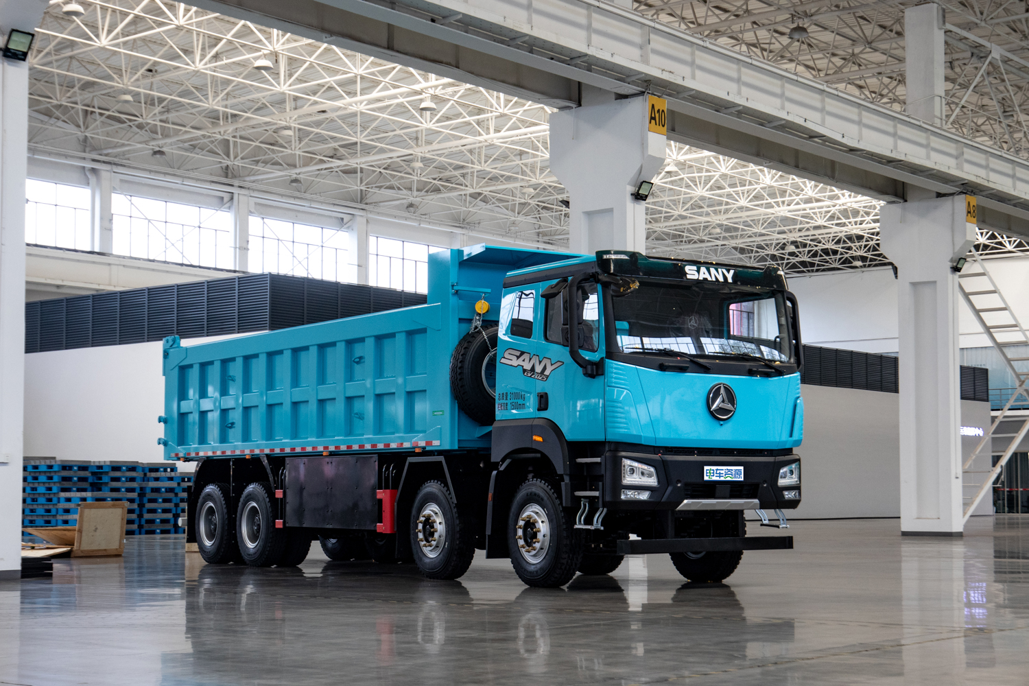 三一牌428纯电动自卸车（SYM33112H6BEV4）-自卸车图片