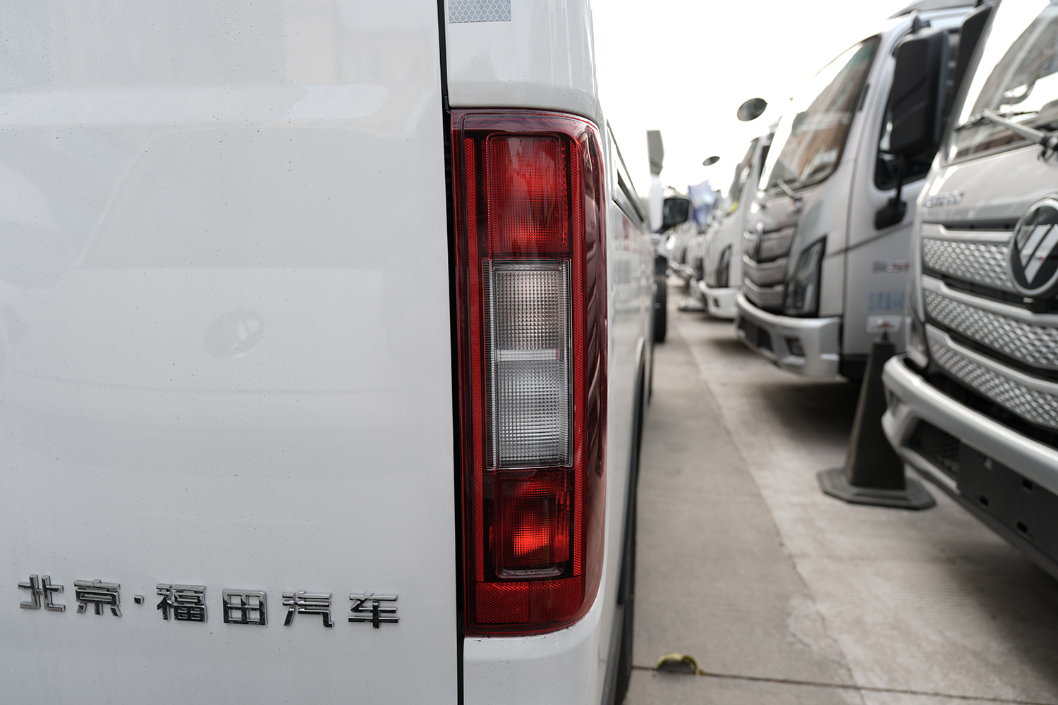 2024款 福田风景i7 短轴平顶 宁德时代41.86kWh（BJ5030XXYEVZ0）