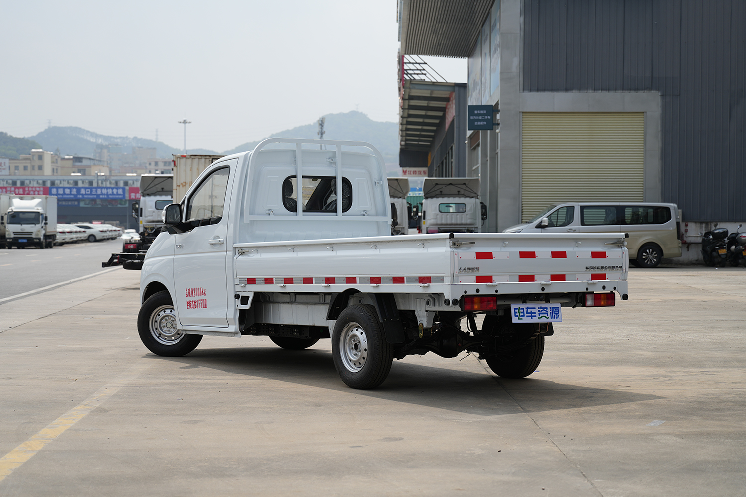 2025款 东风睿立达EV90 栏板 宁德时代41.86kWh（DFA1031VBEVF）