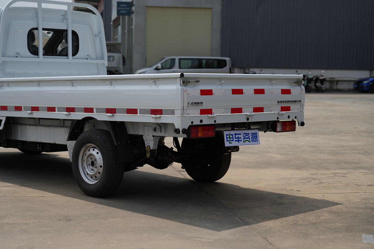2025款 东风睿立达EV90 栏板 宁德时代41.86kWh（DFA1031VBEVF）