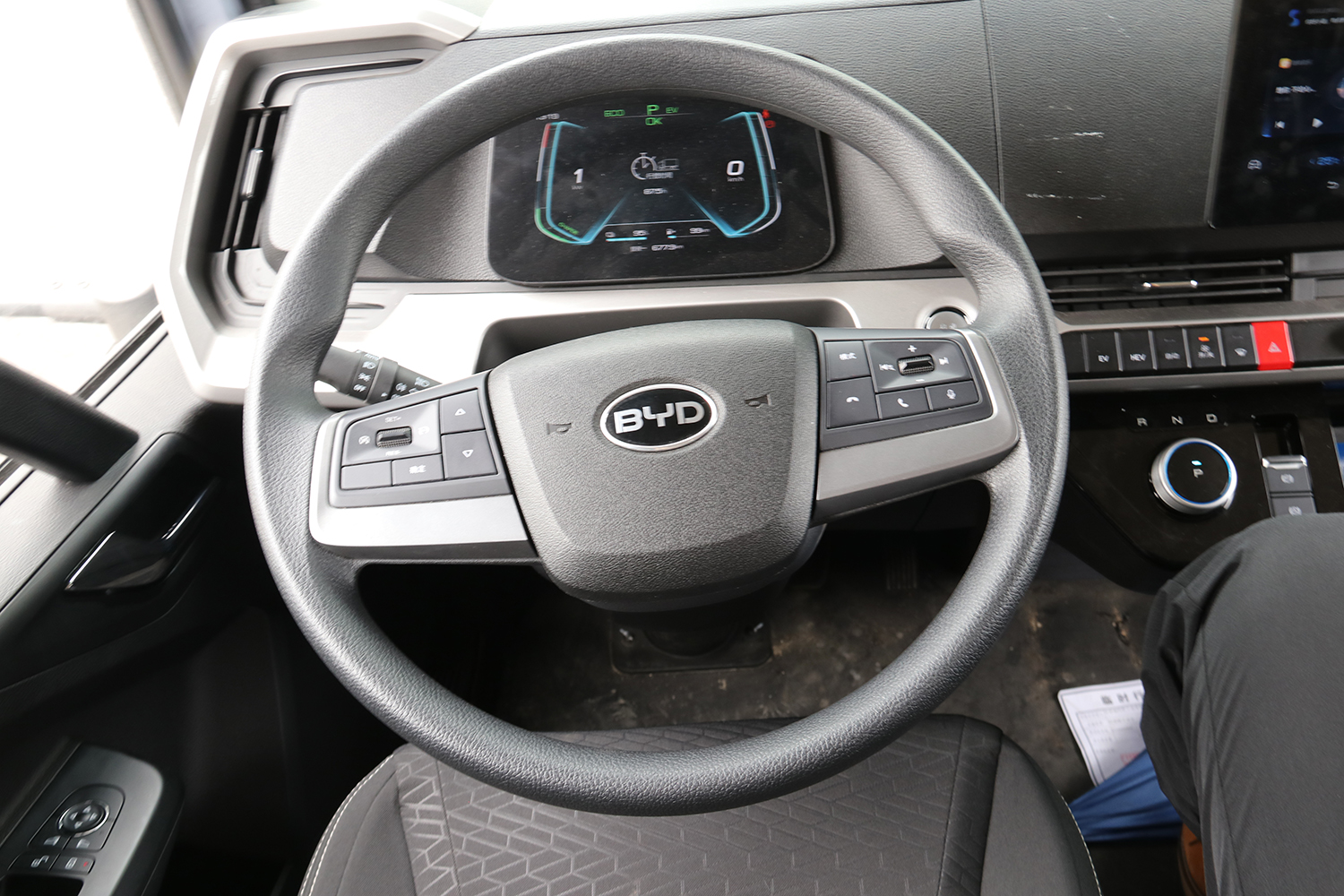 2023款 比亚迪T5DM混动轻卡 厢式 弗迪18.3kWh（BYD5040XXYHEV1）-轻卡图片