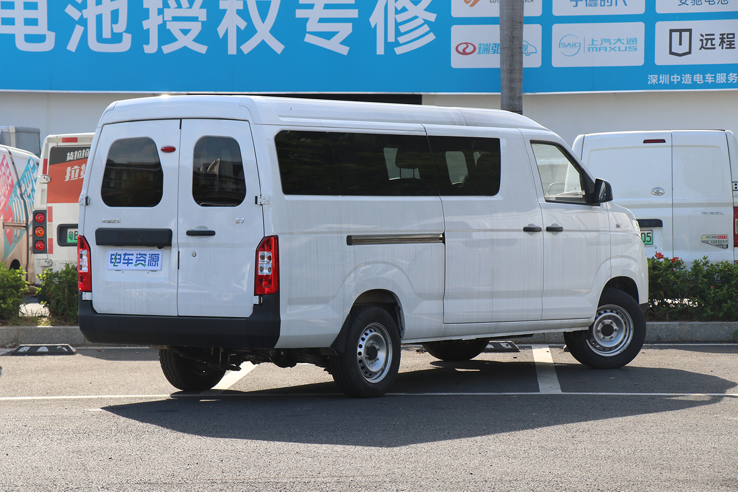 2024款 江豚E7 明窗 瑞露科技41.86kWh（SQR6520BEVK13）