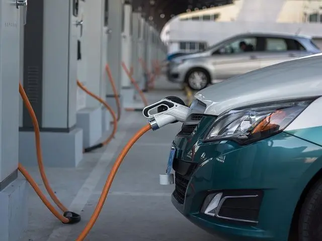 充电桩费用开始上涨，新能源车开始“割韭菜”？