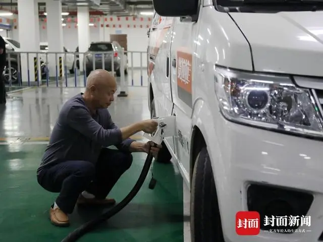 充电最低每度6毛 四川泸州龙马潭已有28座新能源汽车充电站投用